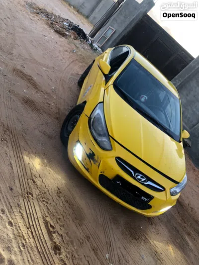 Hyundai Accent GL 2