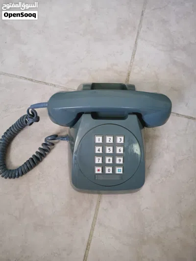 تلفون ارضي من النوادر صناعة عام 1980 ياباني للبيع 2