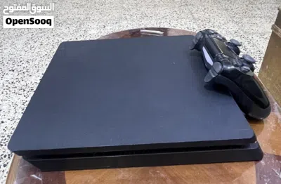 جهاز ps4 مستعمل نظيف جدأ استعمال بسيط 3