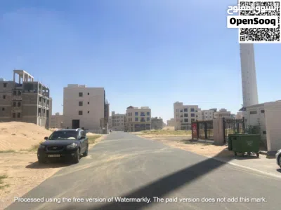 فرصه حقيقيه لقطعتين سكني تجاري بمنطقة عمرانية متطورة للغاية في العاليه 4