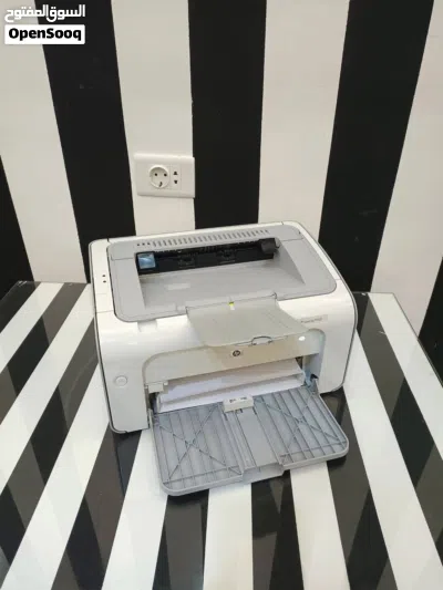 طابعة ليزرية مستعملة بحال الوكالة طباعة اسود حجم مناسب طباعة a4 وشيكات Hp laserjet 1102 4