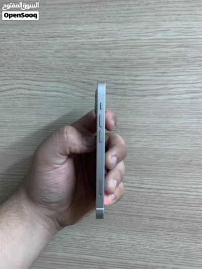 ايفون 13 مني 4