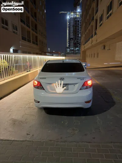 Hyundai Accent Limited 2