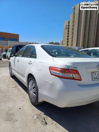 Toyota Camry GL 2