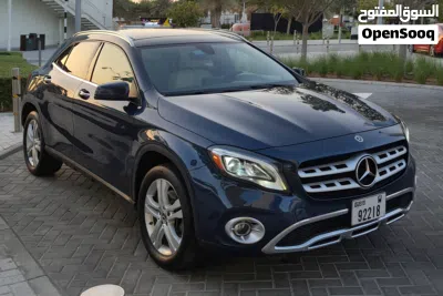Mercedes Benz GLA-Class GLA 250 2
