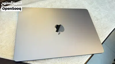 MacBook Air M2 (2022) للبيع – نظيف جدًا واستخدام خفيف 3