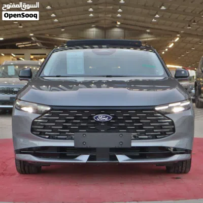 Ford Taurus Titanium 4