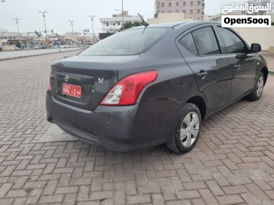 Nissan Sunny S 4