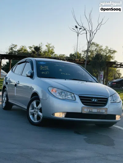 Hyundai Avante SE 2