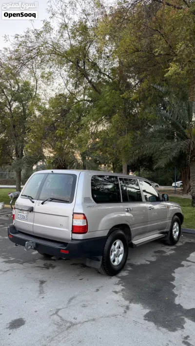 Toyota Land Cruiser GX 3