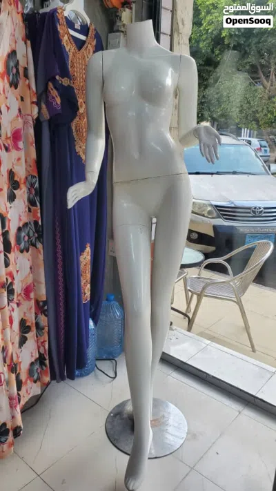 اصنام نسائي فيبر للبيع 3