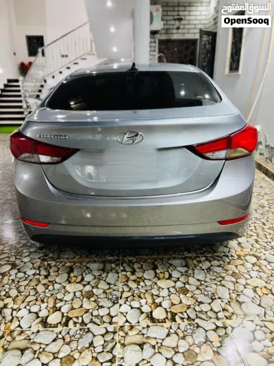 Hyundai Elantra GL 4