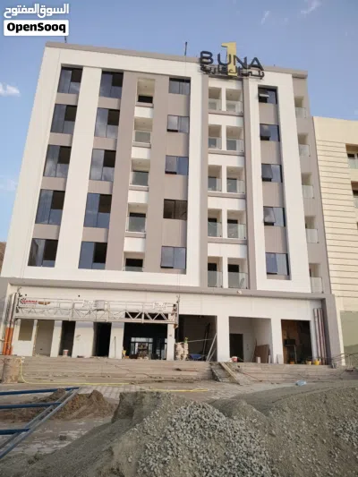 شقة راقية ب بوشر بمكان مثالي للسكن 2