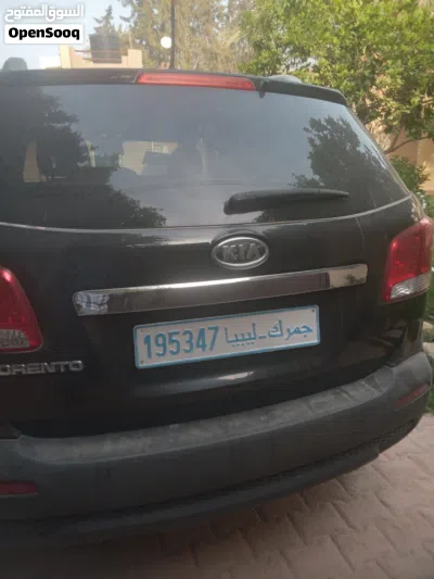 Kia Sorento EX 2