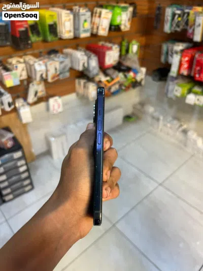 اقرأ الوصف iPhone15 2