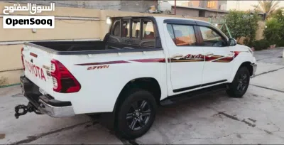 Toyota Hilux GLX 4