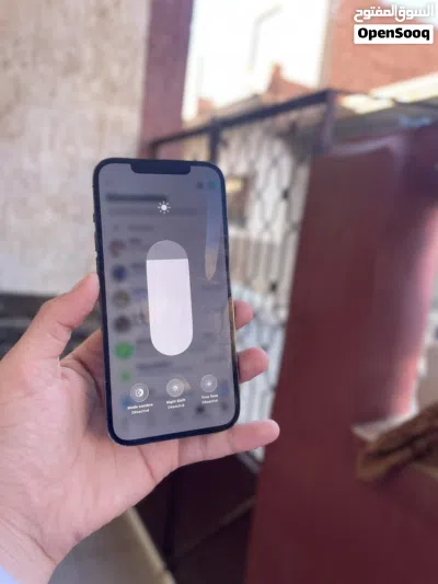iPhone 12 Pro Max jamais ouvert 4