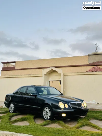 Mercedes Benz E-Class E 240 3