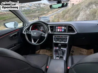 سيات ليون Standard 3