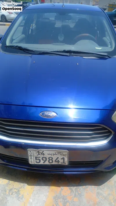 Ford Fusion S 2