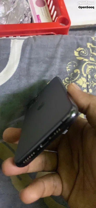 I phone 11 pro 3
