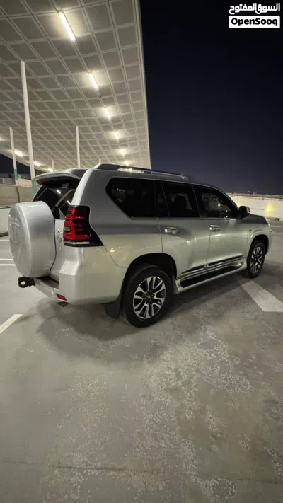 Toyota Prado VX 3