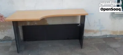 مكتب مستعمل للبيع 3