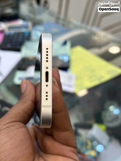 Iphone 13 128GB excellent condition 2
