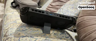 للبيع الجهاز الرهيب ONE XPLAYER 2