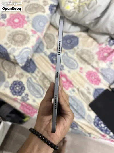 Apple iPad pro m1 11 inch excellent condition 4
