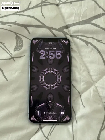 ايفون ((14 2