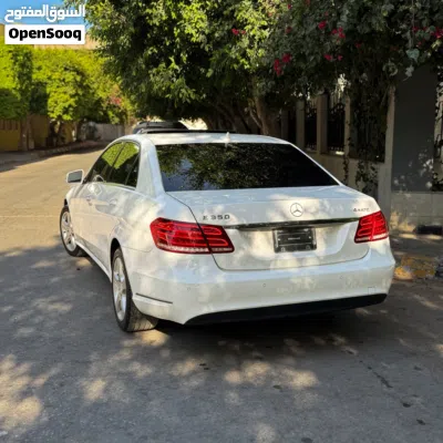 Mercedes Benz E-Class E 350 3