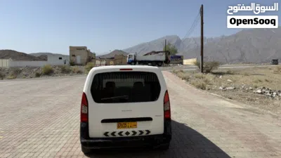 بيجو بارتنر Van Short Body 4