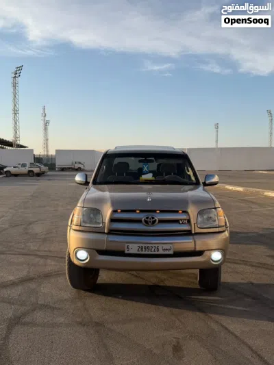 Toyota Tundra SR5 2