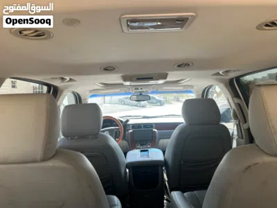 Chevrolet Suburban Premier 3