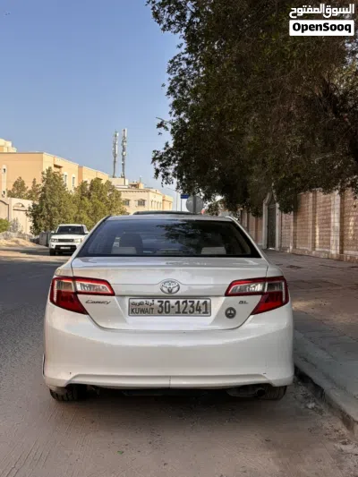 Toyota Camry GL 2