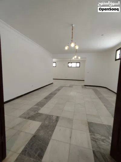 صاله للإيجار المدينة السياحية 3