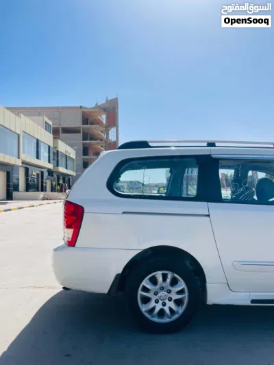 Kia Carnival LX 3