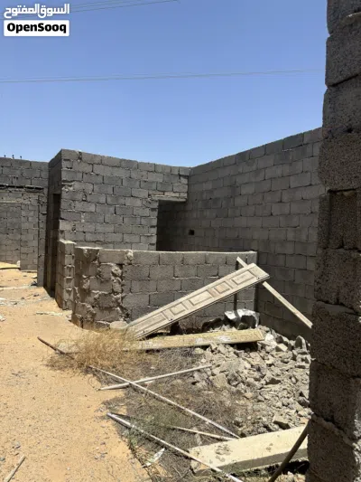 قطعة ارض في وادي الربيع عليها هيكل 3