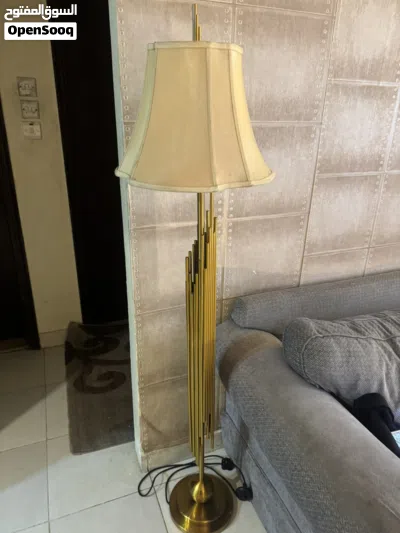 اباجورة نحاس فخمه عامودي 2