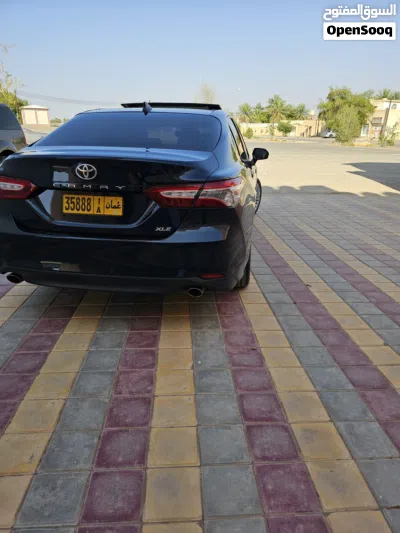 Toyota Camry XLE 4