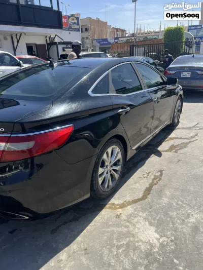 Hyundai Grandeur 4