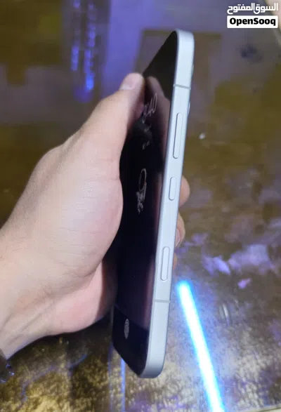 honor 600 5g 12/256 4