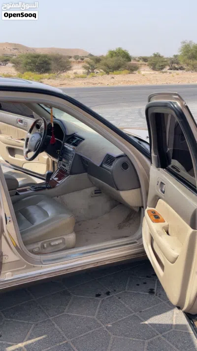 Lexus LS LS 400 3