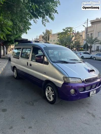 Hyundai H1 4