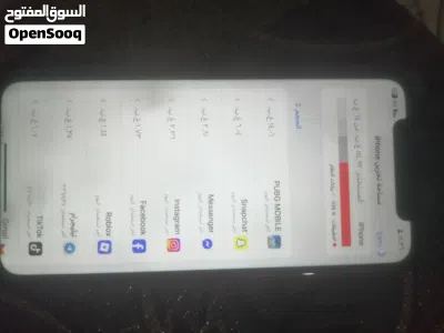 iphone xr 64gb لون احمر 4