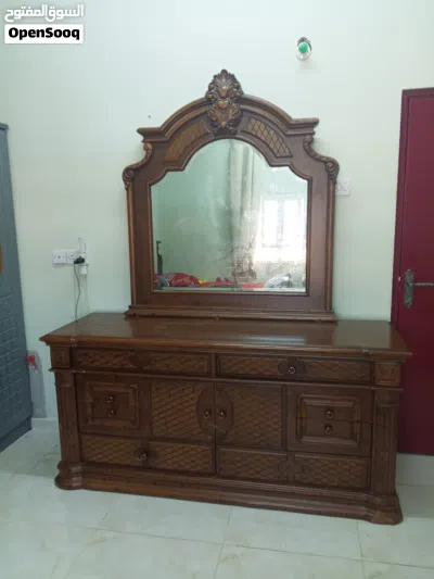Bedroom set/furniture 2