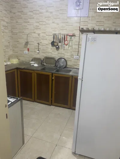 شقة مميزة مفروشة طابق رابع للإيجار 4