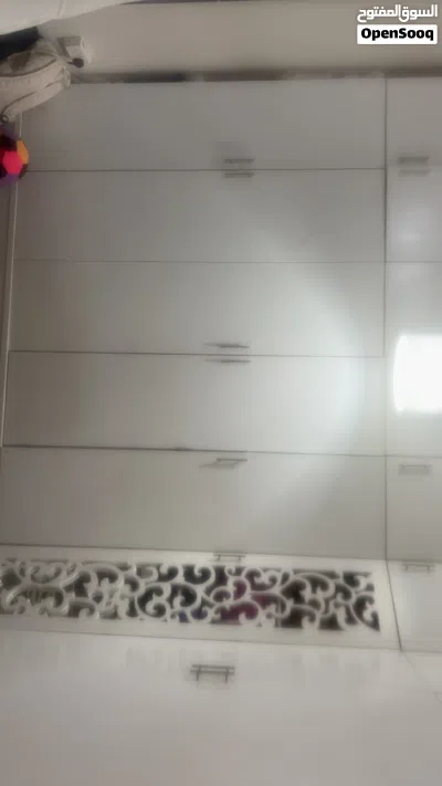 للبيع كبت 12باب مع زاويه وتخزين فوق وتسريحه مع شوفنيره 2