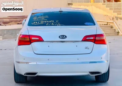 كيا كادينزا Premium 3